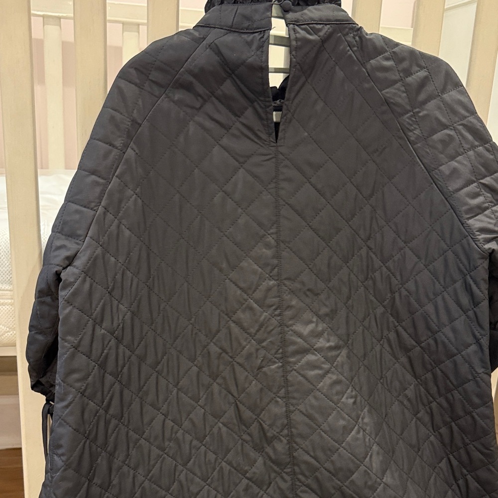 Elegant Black Quilted Dress - Picture 8 of 10